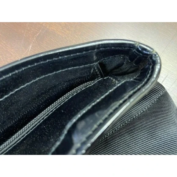 GUCCI Black Nylon Patent Tote Handbag Purse Women Laptop Business Overnight Hobo - Picture 14 of 15